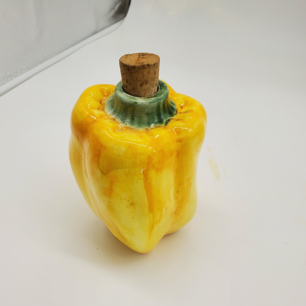 Italian Vietri Yellow Bell Pepper Ceramic Glass Vase - Vintage- RARE - 5” Tall